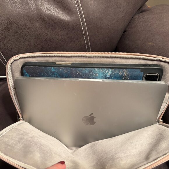Gently Used MOSISO Laptop Sleeve fits 13.3/14" MacBook Pro + Ipad Pro 12.9" as - Picture 6 of 6